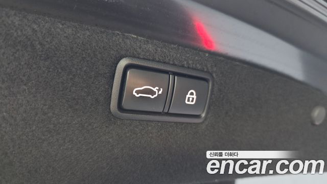 Genesis G80 2019 — photo 20