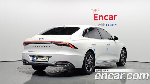 Hyundai Grandeur 2021 — photo 2