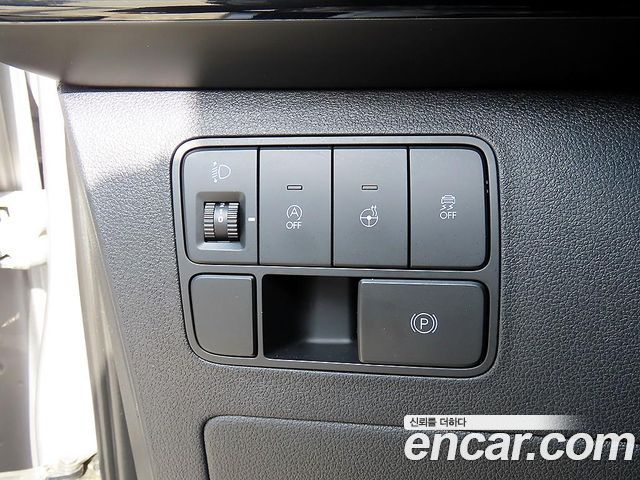 Hyundai Staria 2022 — photo 13