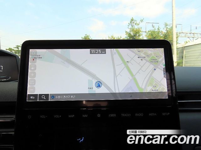 Hyundai Staria 2022 — photo 16