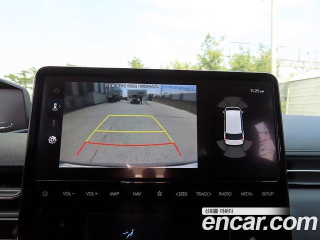Hyundai Staria 2022 — photo 17