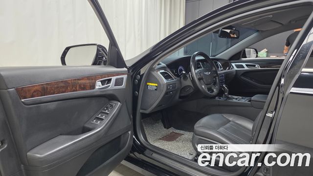 Hyundai Genesis 2016 — photo 10