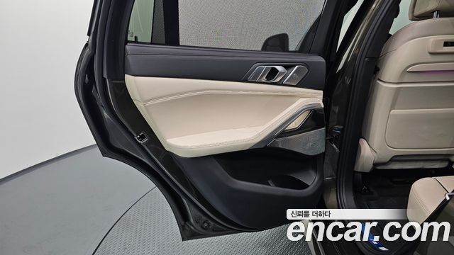 BMW X6 2022 — photo 15