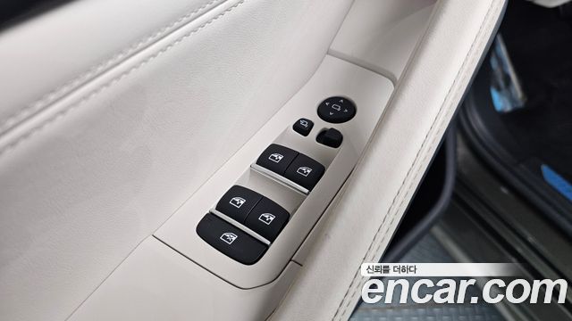 BMW X6 2022 — photo 28