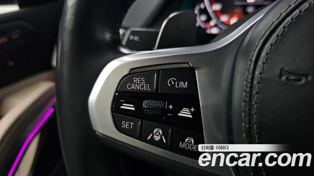 BMW X6 2022 — photo 30