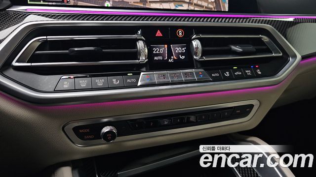 BMW X6 2022 — photo 35