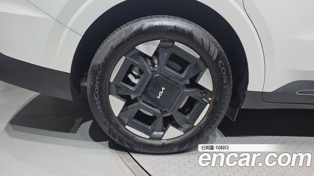 Kia Canival 2025 — photo 5