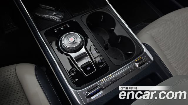 Kia Canival 2025 — photo 12