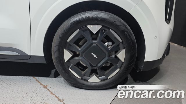 Kia Canival 2025 — photo 7