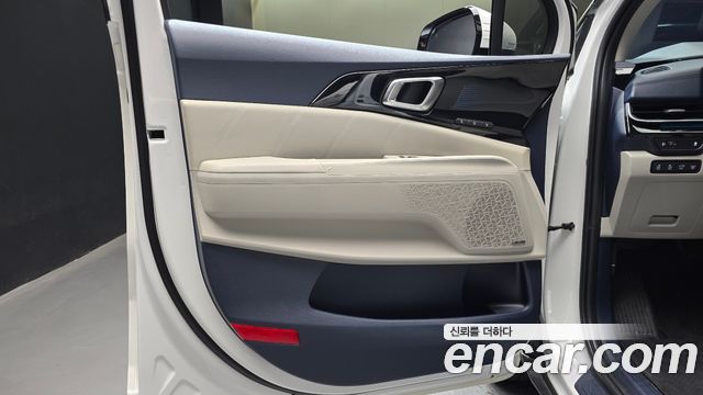 Kia Canival 2025 — photo 14