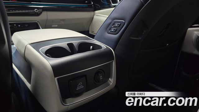 Kia Canival 2025 — photo 33