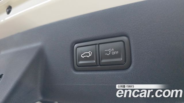Kia Canival 2025 — photo 36