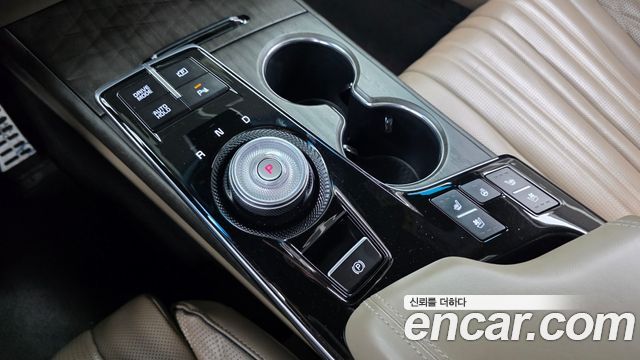 Kia K8 2023 — photo 12