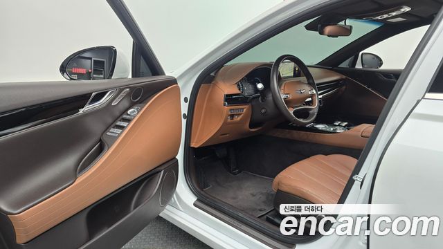 Genesis G80 2022 — photo 13
