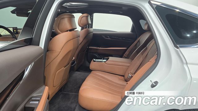 Genesis G80 2022 — photo 17