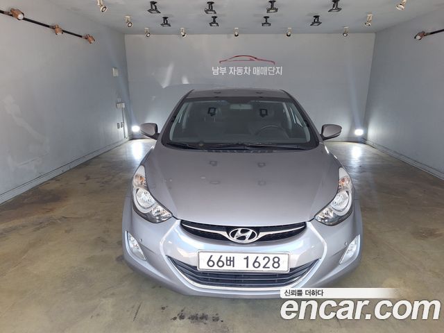 Hyundai AVANTE 2013 — photo 3