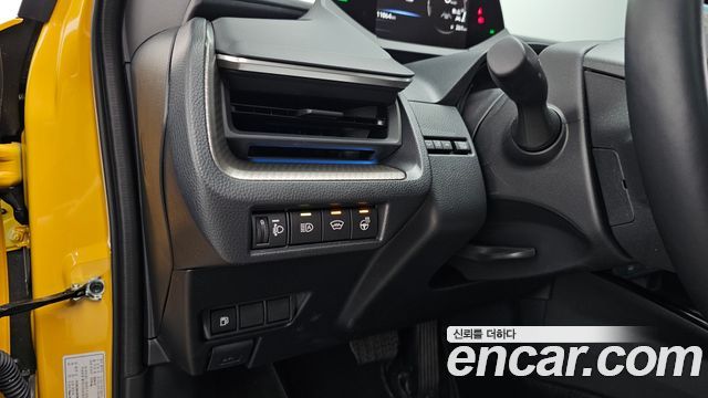 Toyota Prius 2024 — photo 22