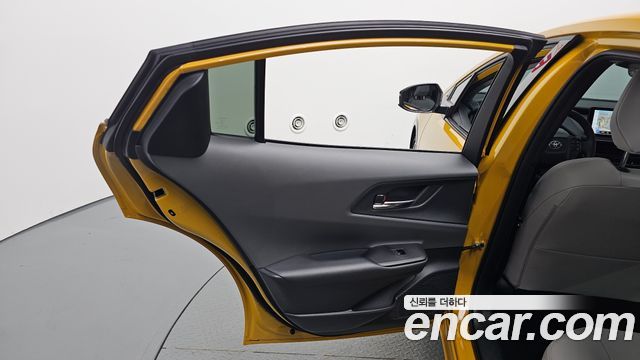 Toyota Prius 2024 — photo 15