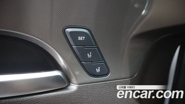 Hyundai Santafe 2020 — photo 16