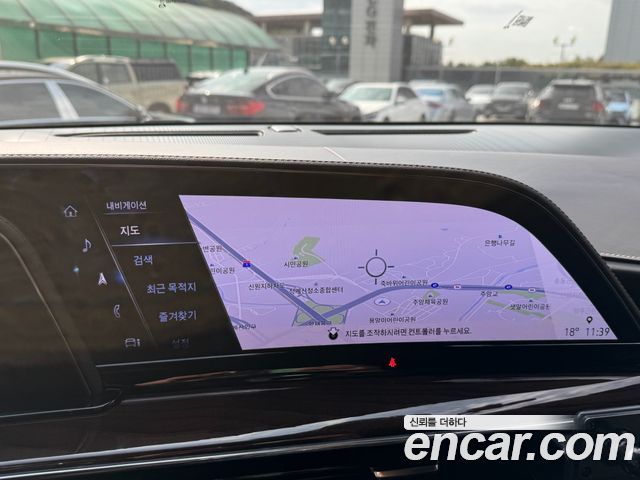 Cadillac Escalade 2022 — photo 16
