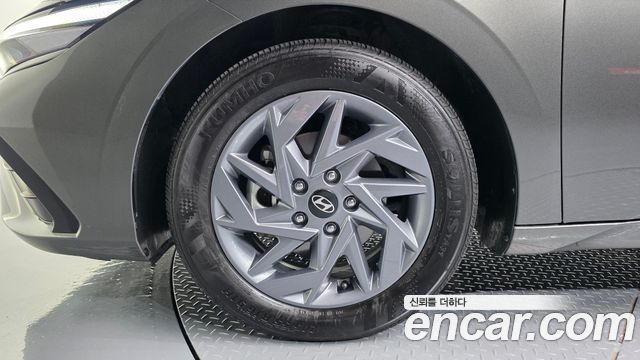 Hyundai AVANTE 2024 — photo 5