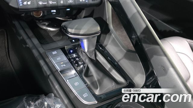 Hyundai AVANTE 2024 — photo 9