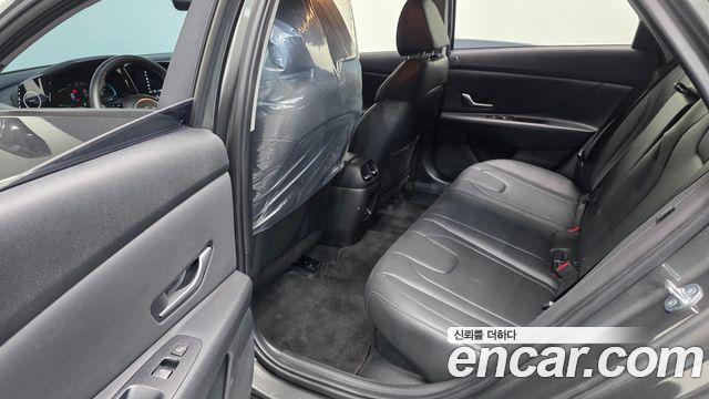 Hyundai AVANTE 2024 — photo 12