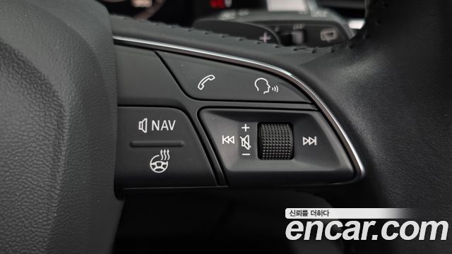 Audi Q7 2019 — photo 23