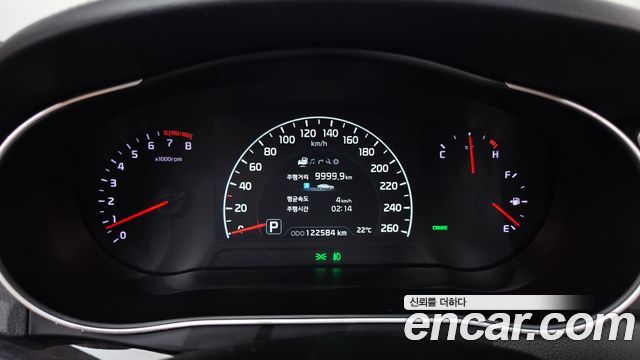 Kia K7 2016 — photo 11