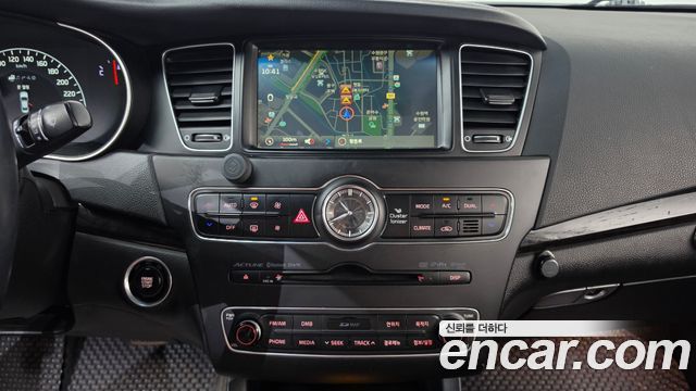 Kia K7 2016 — photo 19