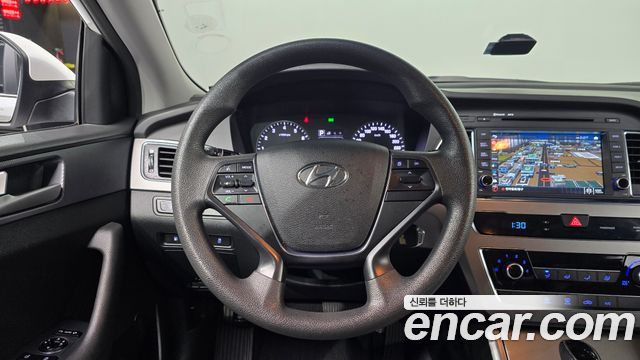 Hyundai Sonata 2017 — photo 13