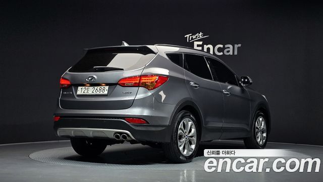 Hyundai Santafe 2015 — photo 2