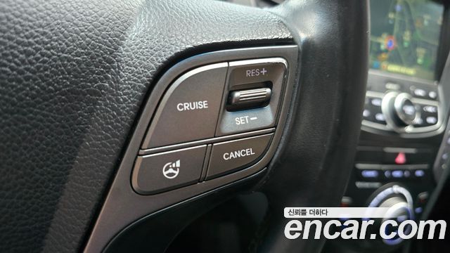 Hyundai Santafe 2015 — photo 23