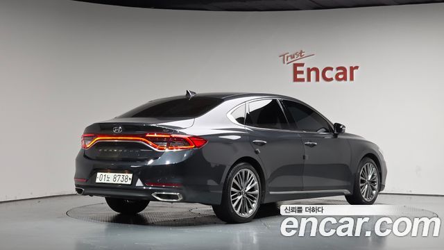 Hyundai Grandeur 2018 — photo 2