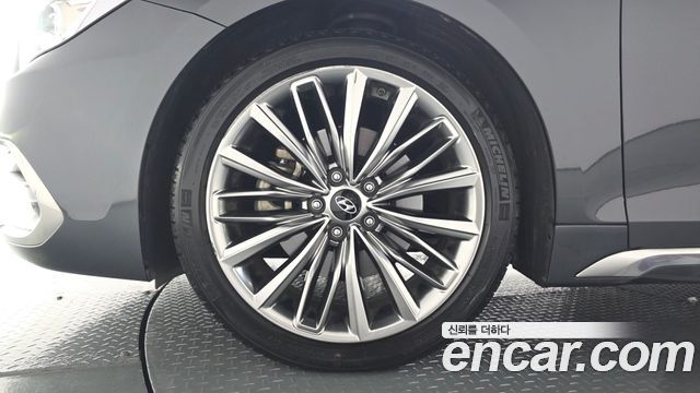 Hyundai Grandeur 2018 — photo 5
