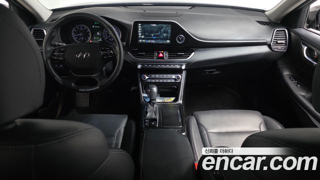 Hyundai Grandeur 2018 — photo 10