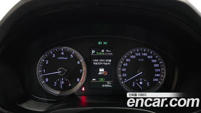 Hyundai Grandeur 2018 — photo 11