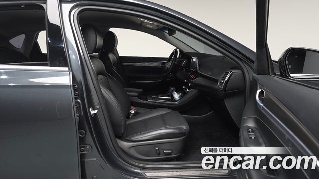 Hyundai Grandeur 2018 — photo 16