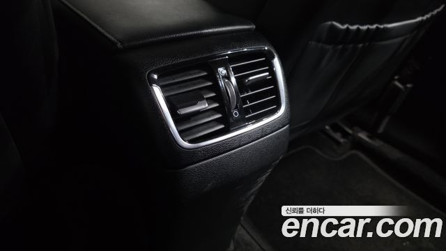 Hyundai Grandeur 2018 — photo 31