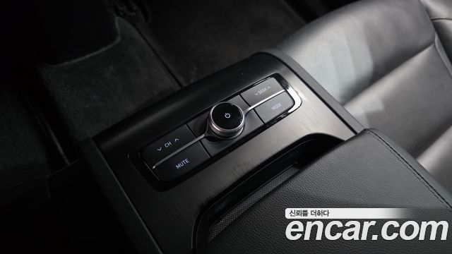 Hyundai Grandeur 2018 — photo 32