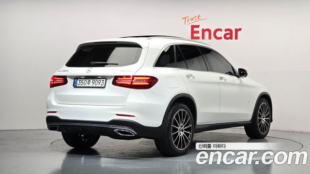 Mercedes-Benz GLC-Class 2018 — photo 2