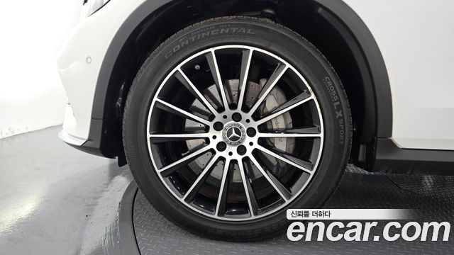 Mercedes-Benz GLC-Class 2018 — photo 5