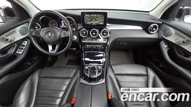 Mercedes-Benz GLC-Class 2018 — photo 7