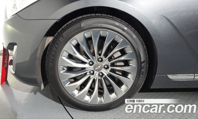 Genesis EQ900 2018 — photo 5