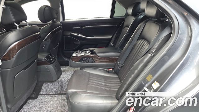 Genesis EQ900 2018 — photo 17