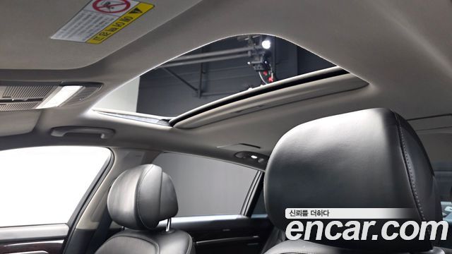 Genesis EQ900 2018 — photo 23