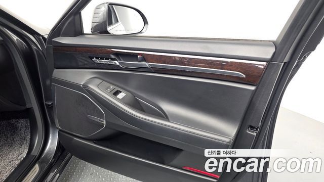 Genesis EQ900 2018 — photo 14