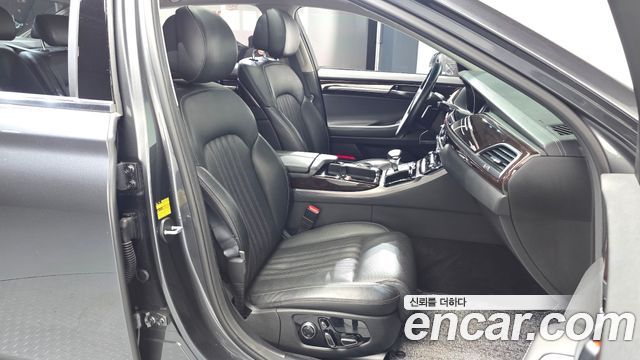 Genesis EQ900 2018 — photo 16