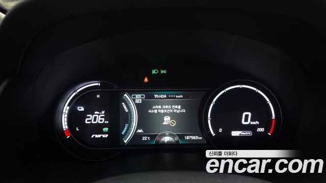 Kia Niro 2019 — photo 8