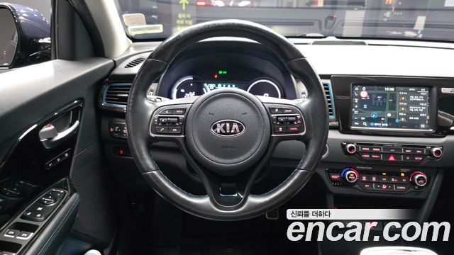 Kia Niro 2019 — photo 13